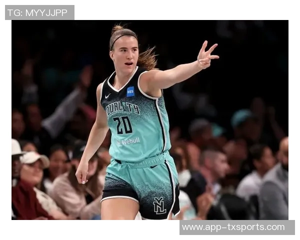 库里谈约内斯库的职业生涯称与她有深厚渊源并持续关注