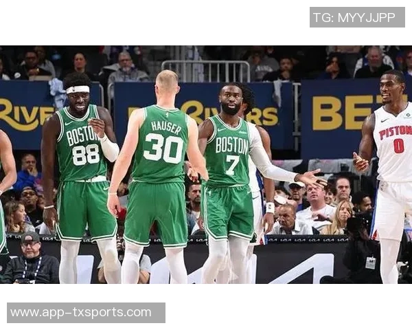 凯尔特人开季遭遇三连败杰伦布朗表现抢眼场均近30分