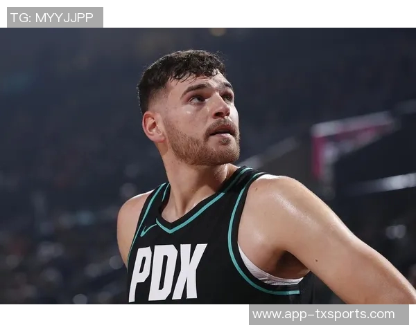 外线双枪齐发力格兰特与夏普联手砍下35分创队史新纪录